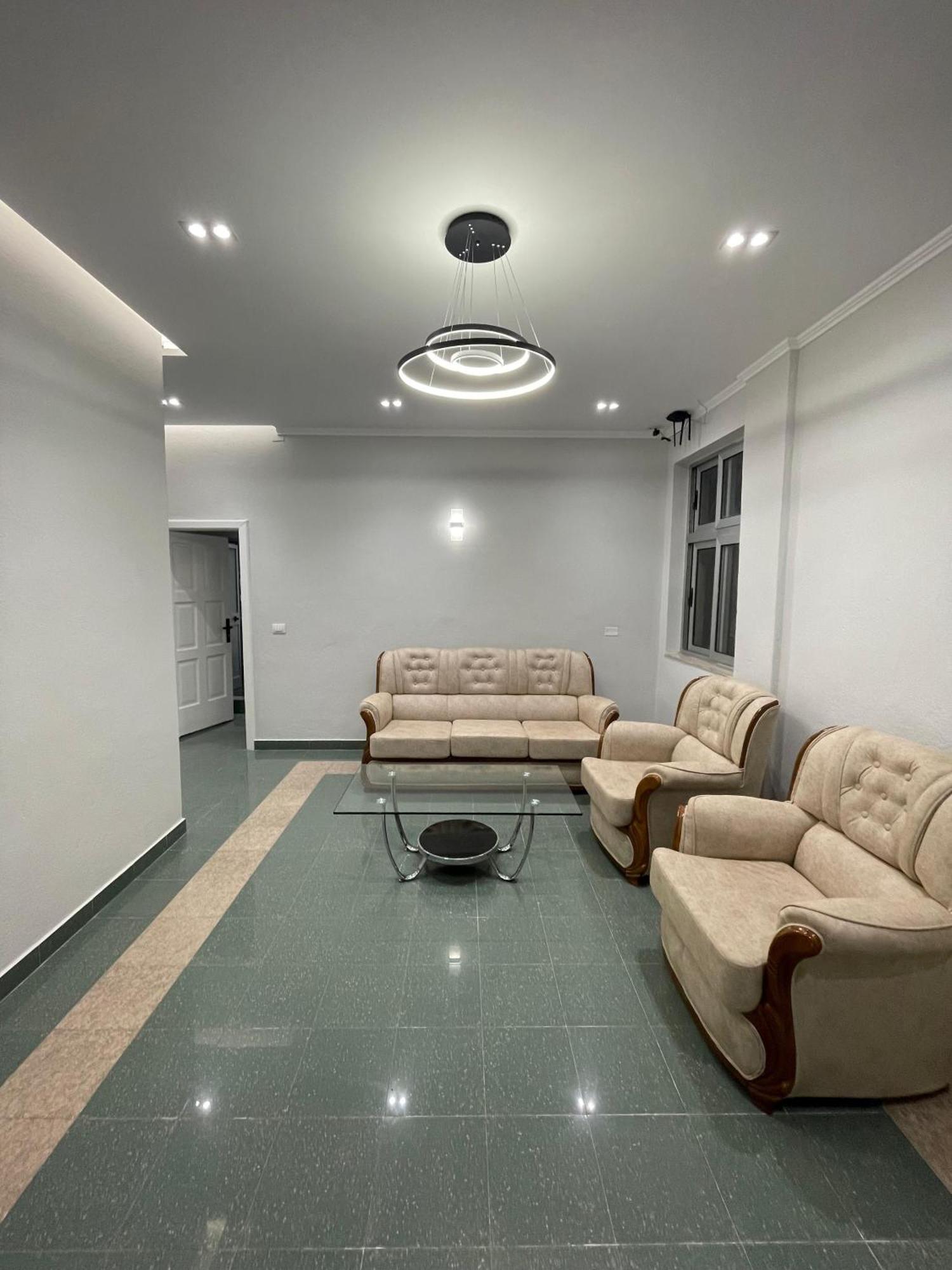 City Center Inn Shkodër 外观 照片