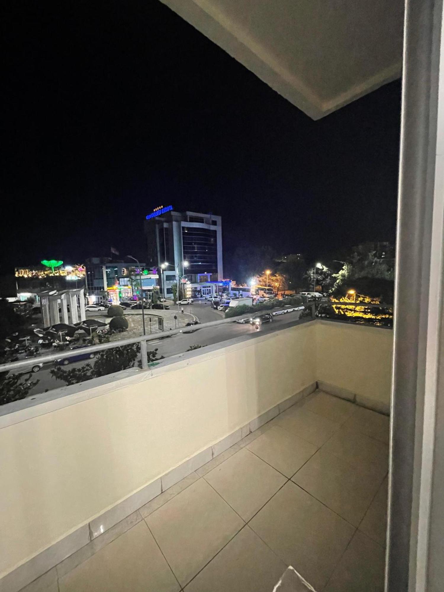 City Center Inn Shkodër 外观 照片